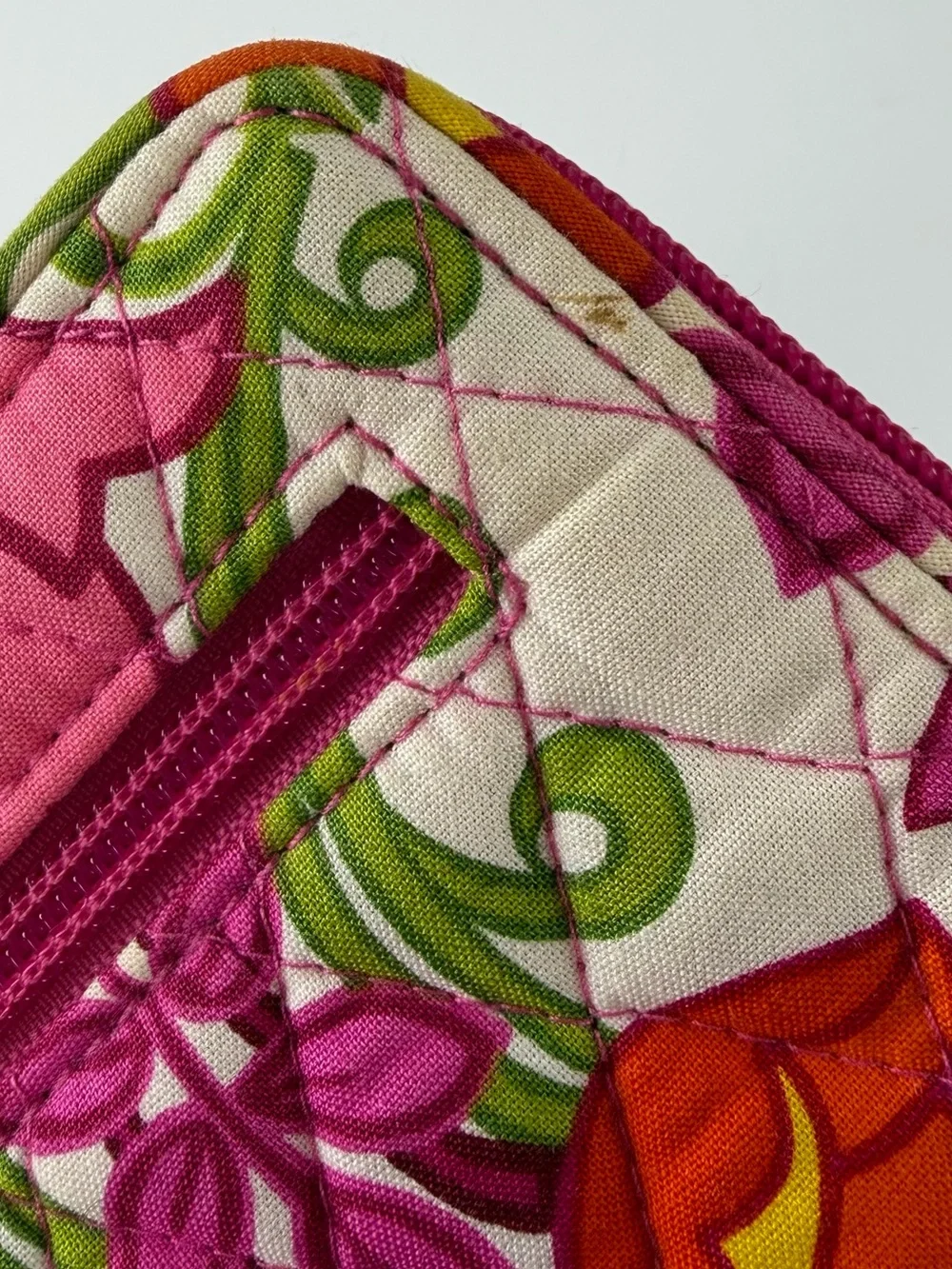 Vera Bradley Wallet Womens Pink Orange Floral Zip Turn Lock Lilli Bell Retired